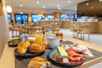 Breakfast meal
