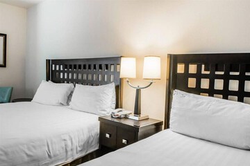 Room 15 of 38