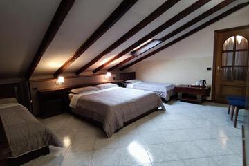 Photo 36