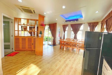 Shared kitchen facilities