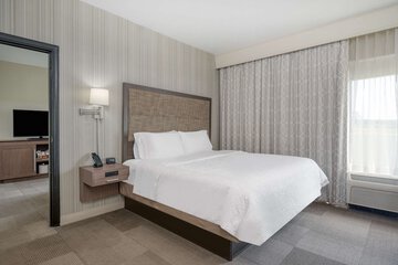 Room 19 of 32