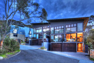 Hotel Front - Evening or Night