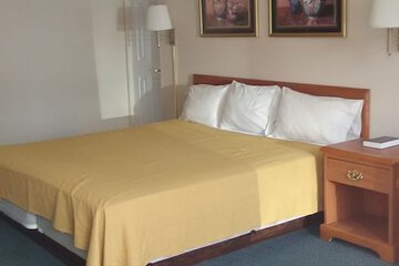 Hotel Interior 12 of 34