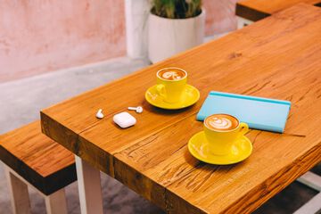 Coffee shop