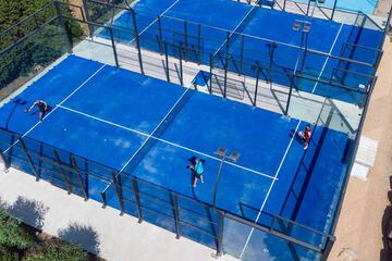 Tennis court