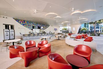 Poolside bar