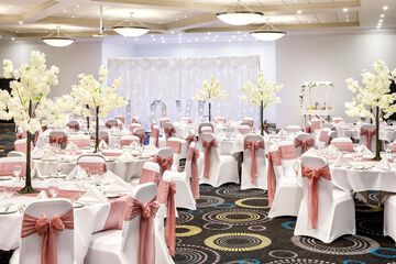 Indoor wedding