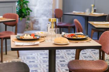 Breakfast area