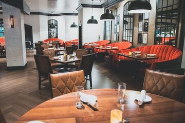 Dining 20 of 38