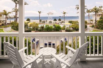 Avila Lighthouse Suites