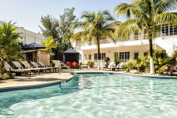 Tradewinds Apartment Hotel a South Beach Group Hotel