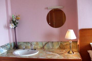Photo 51