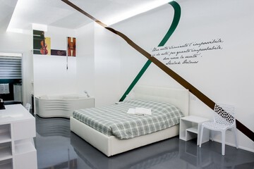 Jetted tub