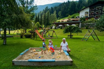 Children's play area - outdoor