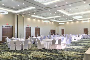 Indoor wedding