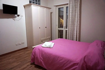 guest_rooms