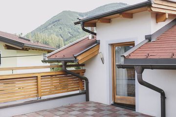 Sundeck