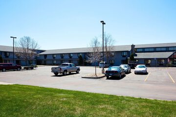 AmericInn by Wyndham Sioux Falls