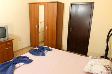 Photo 33