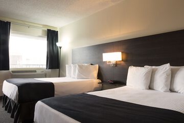 Room 28 of 61
