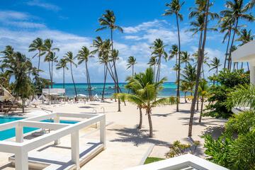 Beach/ocean view
