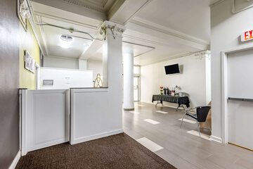 Hotel Interior 6 of 40