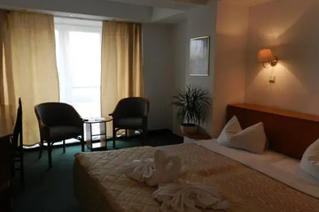 guest_rooms