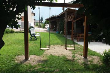 Photo 48