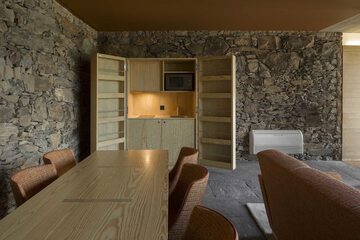 Private kitchenette