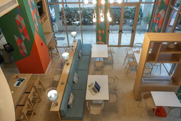 Coffee shop