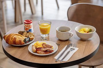 Breakfast meal
