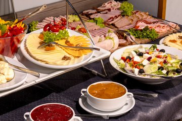 Breakfast buffet