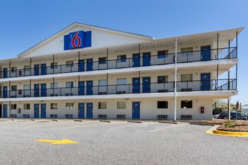 Motel 6 Greenville SC
