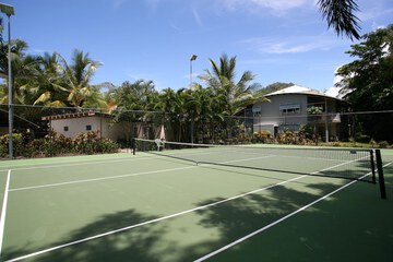 Tennis court