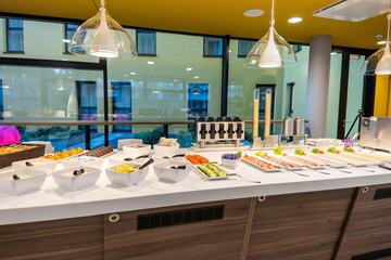 Breakfast buffet