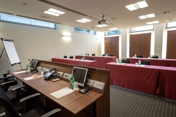 Meeting facility