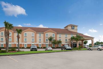 Quality Inn & Suites
