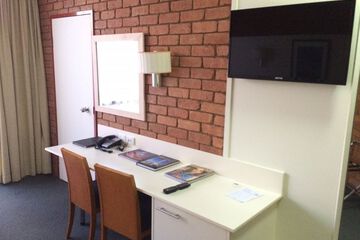 Photo 5