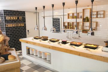 Breakfast buffet