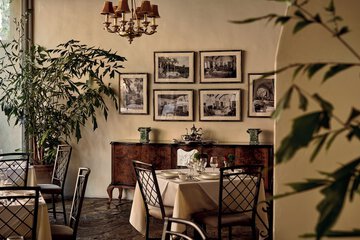 Hotel Interior 37 of 95