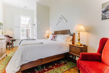 Room 26 of 81