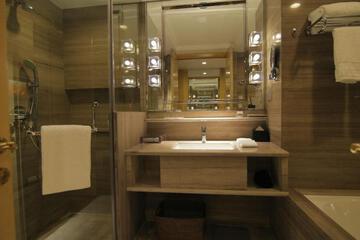Photo 38