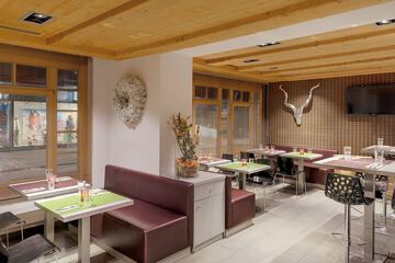 Snack bar