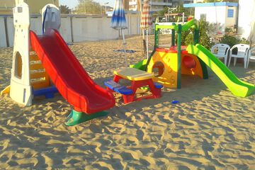 Children's play area - outdoor
