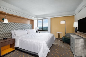 Room 18 of 60