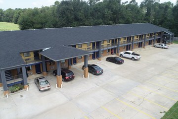 Days Inn by Wyndham Camilla