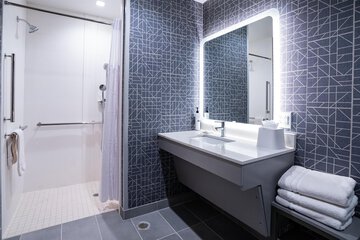 Bathroom shower