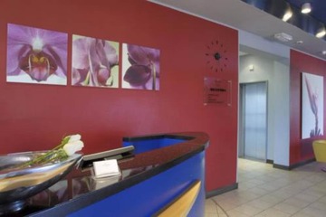 Concierge desk