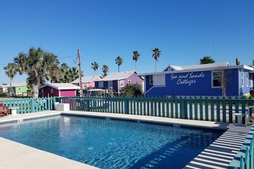 Sea & Sands Cottages