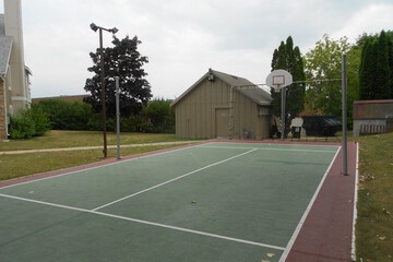 Sport court